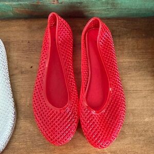 Red Jelly Flats